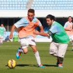 Empleados de BBVA y Down Galicia juegan un partido de fútbol