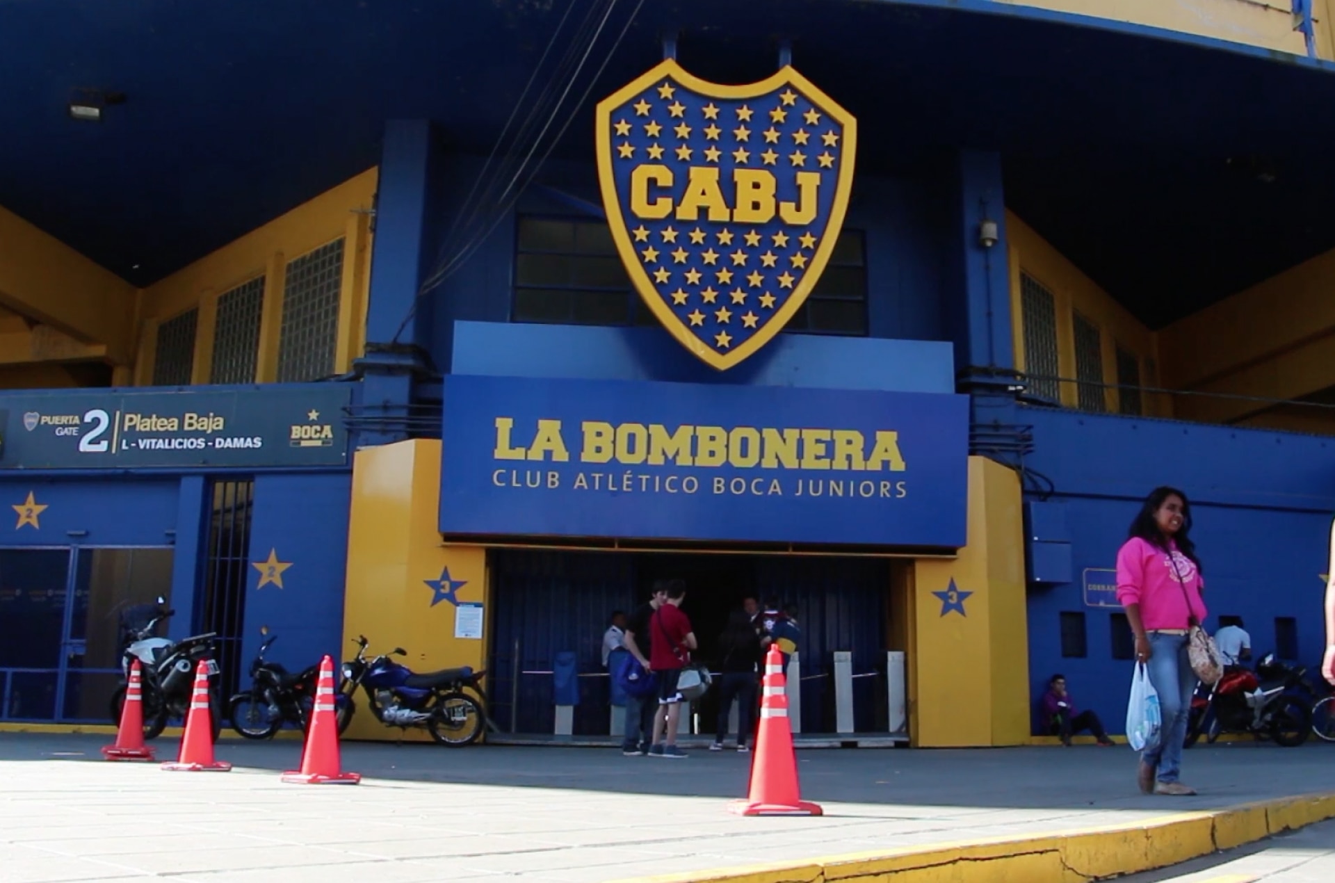 Un Paseo Por La Bombonera, El Mítico Estadio De Boca Juniors | BBVA