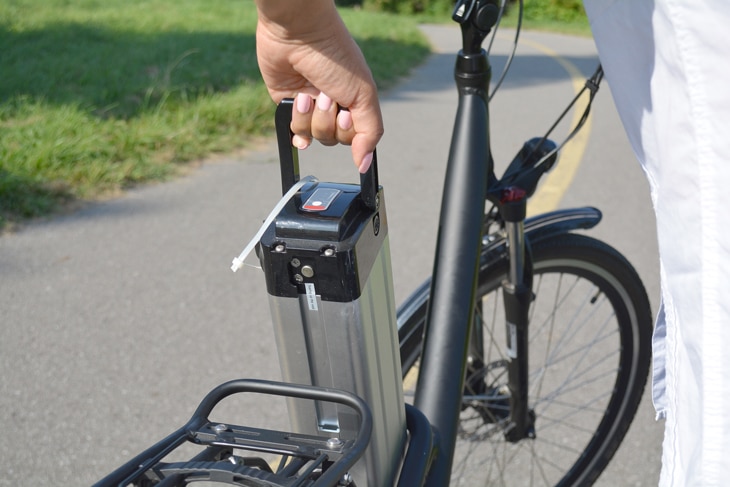 Cuánto dura la batería de una bicicleta eléctrica y cómo alargar su vida  útil