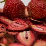 La innovación aplicada a la deshidratación de fresas para luchar contra el cambio climático
